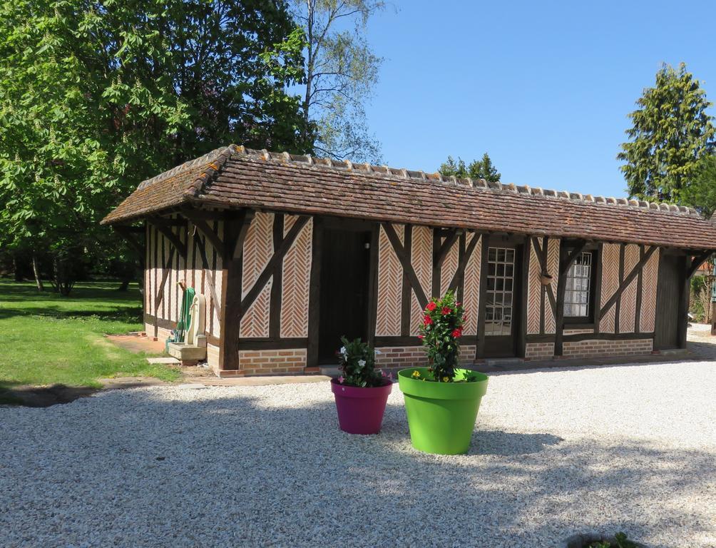 Gites Chambres D'Hotes Entre Terre & Mer Souvigny-en-Sologne Szoba fotó